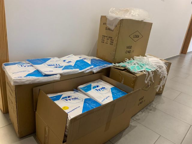 El Ayuntamiento de Lorca entrega 5.000 mascarillas protectoras a la gerencia del Área III de Salud - 2, Foto 2