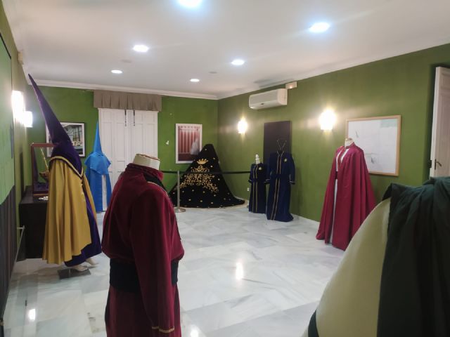 La Casa de los Duendes albergará hasta el 5 de abril una exposición con los detalles más característicos de la Semana Santa de Puerto Lumbreras - 2, Foto 2