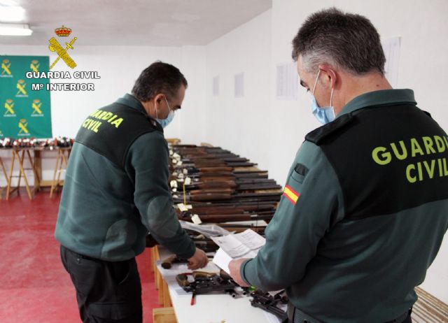 La Guardia Civil de Murcia celebra la exposición-subasta de armas del año 2022 - 3, Foto 3
