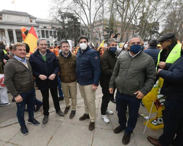 Cano: Los continuos castigos de Sánchez contra el sector primario obligan, de nuevo, a los agricultores y ganaderos a salir a la calle - 1, Foto 1