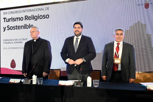 López Miras inaugura el congreso que hace de la Región la capital mundial del turismo religioso y afirma que estamos volcados con el Año Jubilar - 1, Foto 1