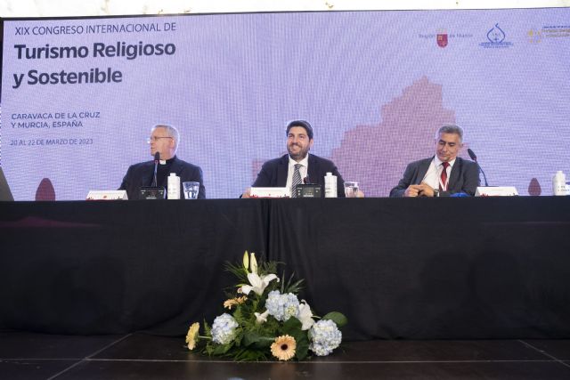 López Miras inaugura el congreso que hace de la Región la capital mundial del turismo religioso y afirma que estamos volcados con el Año Jubilar - 2, Foto 2