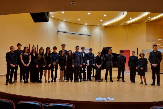 Las semifinales de Cuerda Pulsado y Piano determinan nuevos finalistas para Entre Cuerdas y Metales - 1, Foto 1