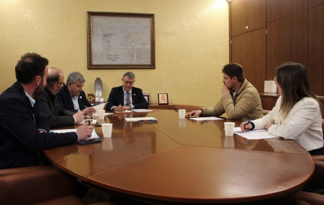 La CHS explora fuentes de financiación para incrementar el suministro de agua en Totana, Foto 1