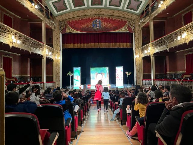 La Concejalía de Educación programa obras de teatro en inglés para los centros de Educación Primaria - 1, Foto 1