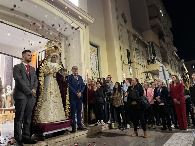 La iglesia del Carmen acoge la bendición de la imagen de la Virgen de la Amargura - 1, Foto 1