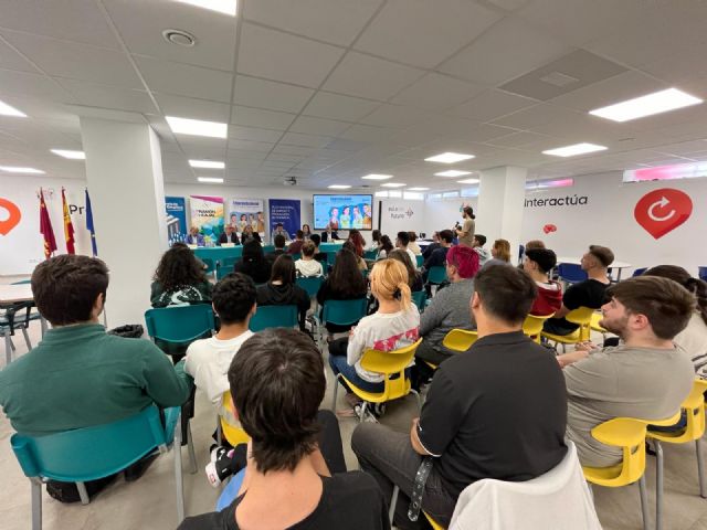 Emprende Joven 2024 ofrecerá sesiones formativas de emprendimiento en los grados de FP en los 23 centros del municipio - 4, Foto 4