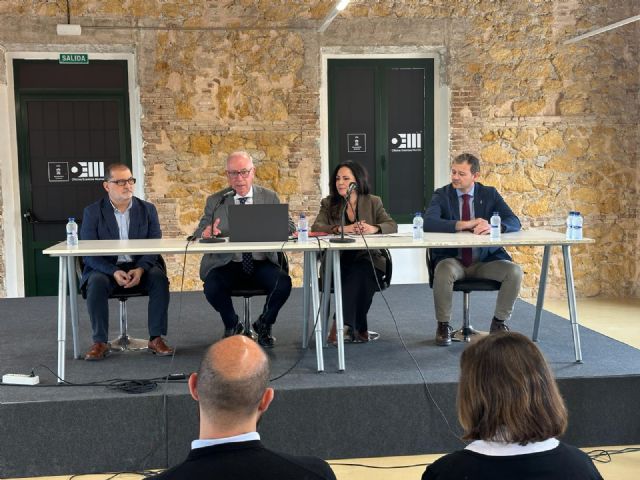 Un programa de ayudas europeas permitirá rehabilitar 450 viviendas y realizar un lavado de cara en barrios y pedanías - 1, Foto 1