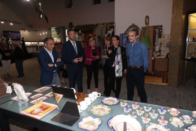 El Centro Regional de Artesanía promociona el trabajo de oficios tradicionales inspirados en el Año Jubilar 2024 de Caravaca - 5, Foto 5