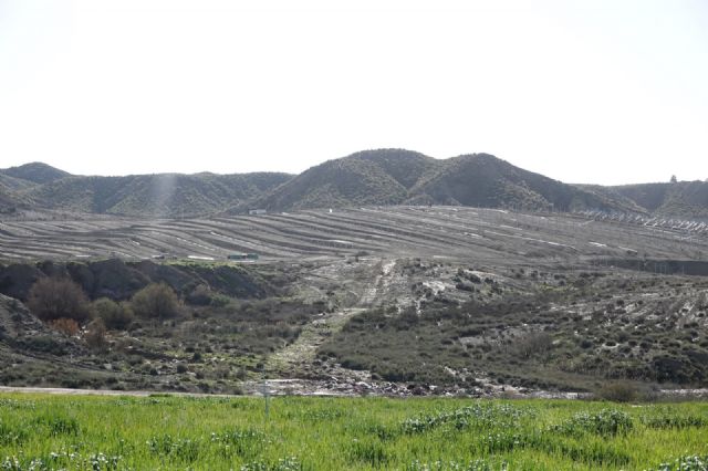 Sosa denuncia que algunos movimientos de tierras no respetan ni caminos públicos - 3, Foto 3