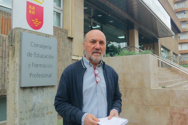 IU-Verdes denuncia que la Consejería de Educación sigue dejando fuera de las becas comedor a miles de niños en situación de pobreza - 2, Foto 2