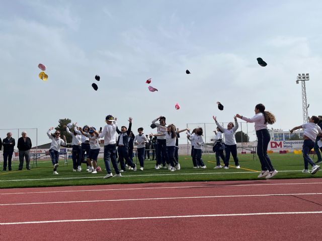 Diversión y aprendizaje de los alumnos de la Vega Baja en las V Olimpiadas de la Alcachofa - 3, Foto 3