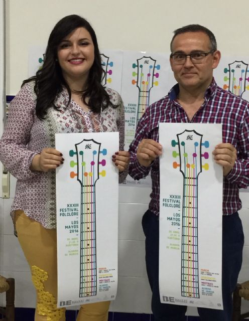 El G.F. Villa de Alhama presenta el XXXIII Festival de Folclore Los Mayos 2016, Foto 1