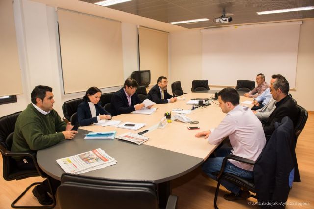 La ampliación del horario de terrazas de hostelería motiva una nueva reunión del alcalde y miembros de Hostecar - 3, Foto 3