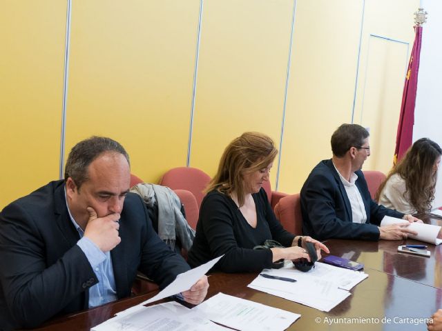 La Mesa de Contratación adjudica el suministro de material destinado a las brigadas municipales - 1, Foto 1
