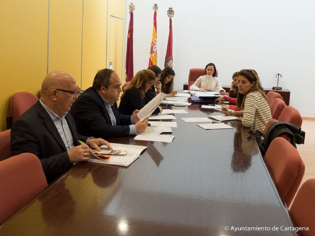 La Mesa de Contratación adjudica el suministro de material destinado a las brigadas municipales - 2, Foto 2