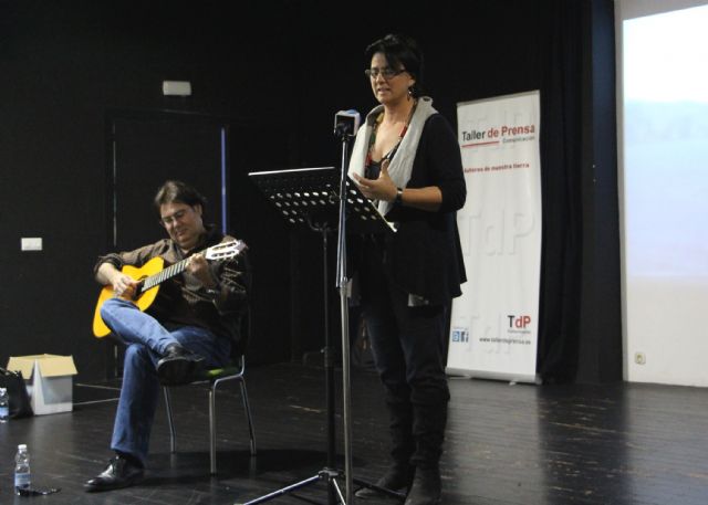 Magdalena S. Blesa, poesa que emociona, Foto 1