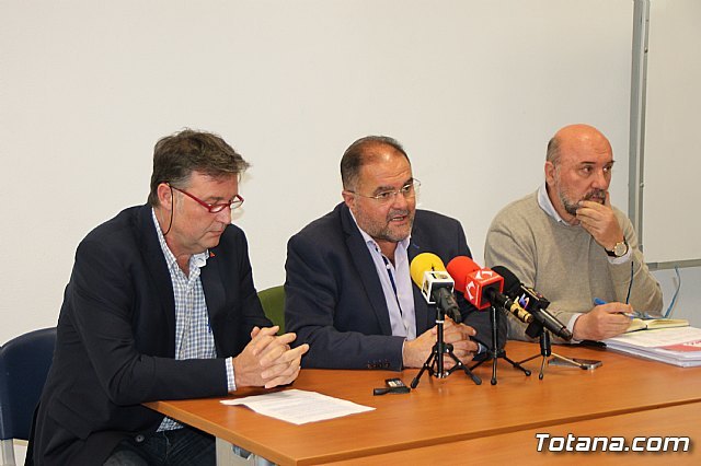 IU-Verdes se reúne para revisar los acuerdos de gobernabilidad con el PSOE, Foto 3