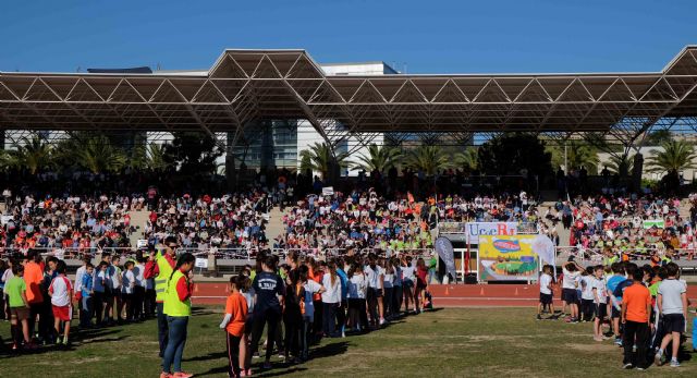 El XV Campeonato de Atletismo de Ucoerm rene mañana a ms de 2.000 jvenes en el Estadio Monte Romero, Foto 1