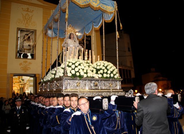 La Virgen de los Dolores mostró su esplendor  en la noche del Viernes Santo - 1, Foto 1