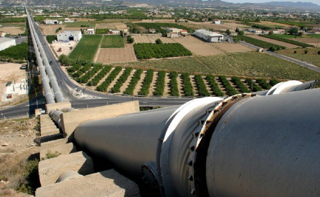 El concejal de Agricultura presentó la semana pasada un borrador de moción para fortalecer y dar estabilidad al trasvase Tajo-Segura - 1, Foto 1
