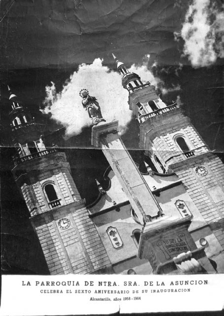 Nueva donación de carteles, documentos gráficos y materiales de valor histórico al Archivo Municipal - 1, Foto 1