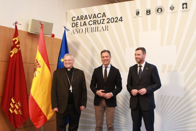 La Cruz de Caravaca, símbolo de la ciudad y del camino, protagonista de la imagen del Año Jubilar 2024 - 1, Foto 1