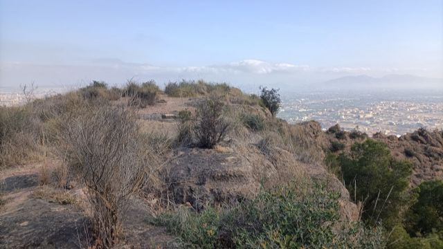 Huermur denuncia el deplorable estado del castillo tardorromano de Los Garres - 1, Foto 1