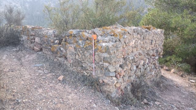 Huermur denuncia el deplorable estado del castillo tardorromano de Los Garres - 2, Foto 2