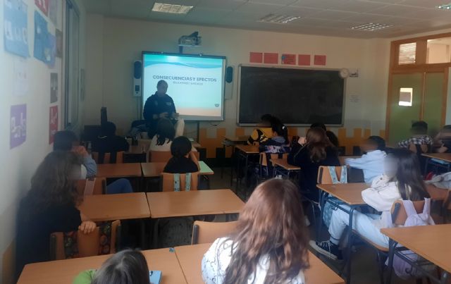 Los escolares torreños se forman sobre las leyes que protegen y responsabilizan a los menores - 1, Foto 1