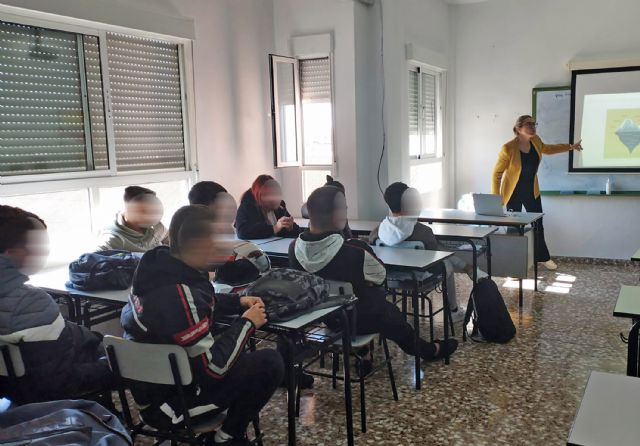 Los escolares torreños se forman sobre las leyes que protegen y responsabilizan a los menores - 2, Foto 2