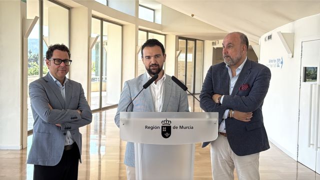 La unión se convierte en el epicentro de las letras con la iv edición de festival internacional de literatura ´iluro´ - 2, Foto 2