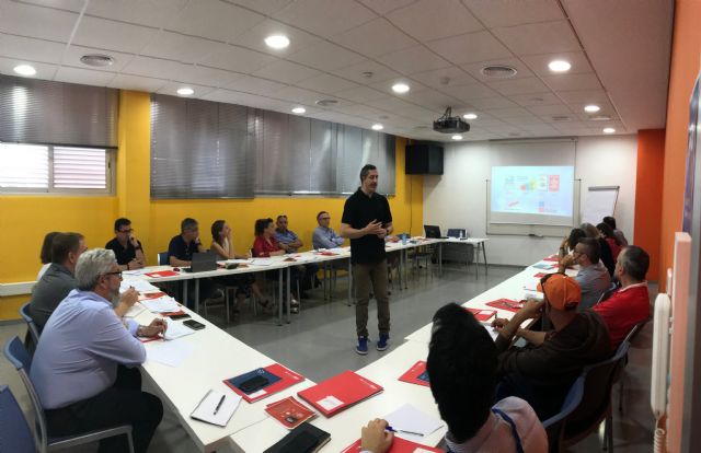 La Comunidad enseña a los emprendedores a realizar hojas de ruta que atraigan a los inversores - 1, Foto 1