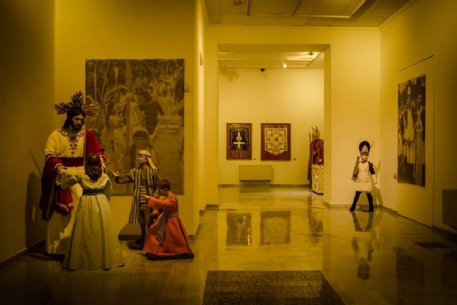 La Cofradía California expone los 75 años del Domingo de Ramos en el Palacio Molina - 1, Foto 1