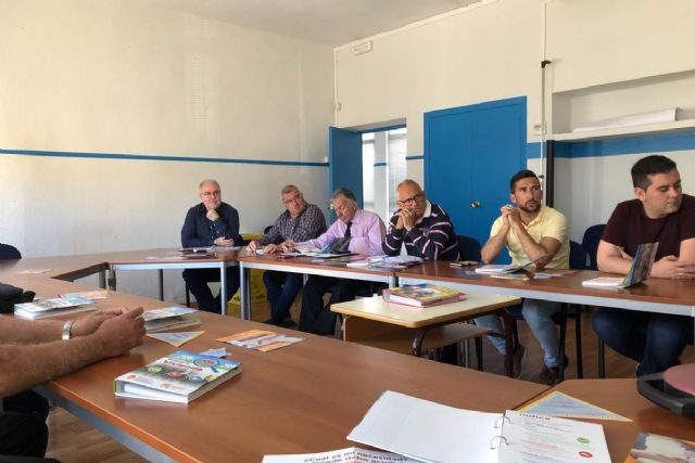 El SAVI presenta el seguro de alquiler a las asociaciones de vecinos de Cartagena - 1, Foto 1