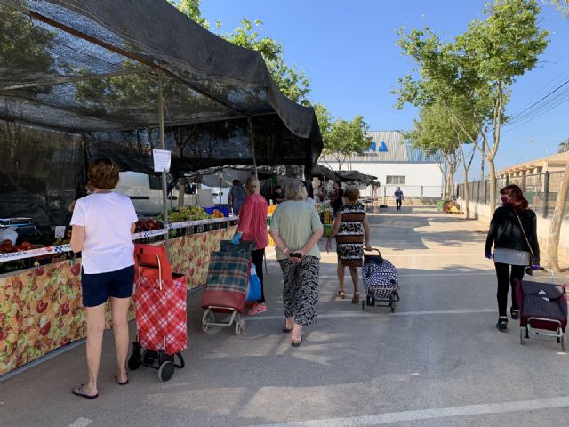 Los  mercadillos semanales reabren esta semana con nuevas ubicaciones en espacios acotados - 4, Foto 4