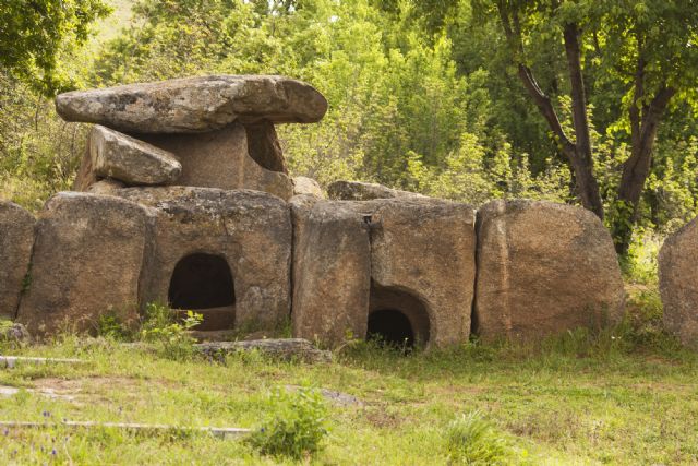 Los dólmenes - 1, Foto 1
