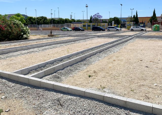 La construcción de 12 pistas de petanca en el polígono industrial San Jorge, en marcha - 2, Foto 2