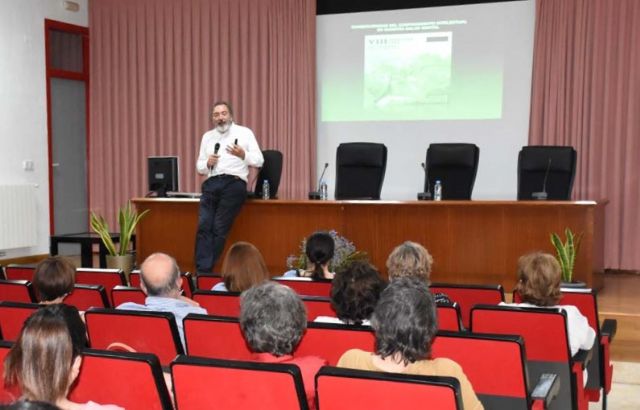 Concluyen en Calasparra las XII Jornadas de ´Una Educación para el siglo XXI´ con la conferencia del neurólogo Salvador Martínez - 4, Foto 4