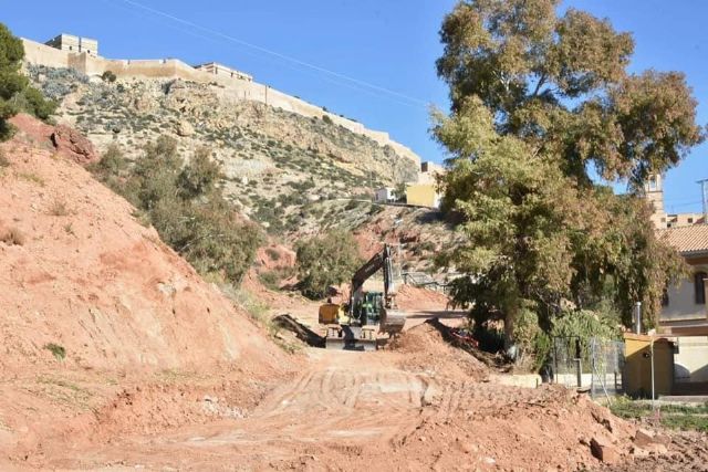 El Ayuntamiento de Lorca garantiza la habitabilidad y el bienestar de los vecinos y las vecinas de los Barrios Altos durante la construcción del vial de evacuación - 1, Foto 1