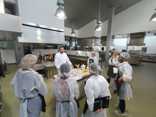El chef David López dirige en el CCT un taller sobre cocina de tendencia basada en productos vegetales - 1, Foto 1