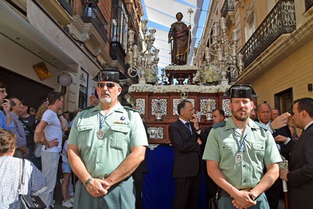 No faltaron las mantillas, en el cortejo de San José Obrero que le imprimieron ese aire popular, auténtico, de barrio, que tanto se añora en nuestra religiosidad popular - 3, Foto 3