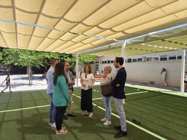 Educación acelera la instalación de los 40 toldos adjudicados en CEIP del municipio con una inversión de 400.000€ - 3, Foto 3