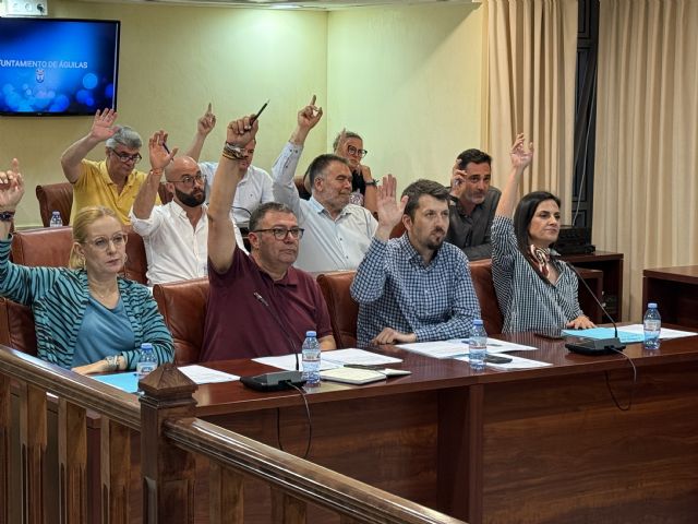 Los aguileños pagarán cerca de 1.000.000 de euros en facturas atrasadas, como consecuencia de la nefasta planificación del PSOE - 1, Foto 1