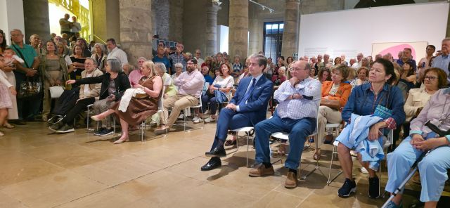 El Palacio Almudí acoge la presentación 'Vistabella. Ciudad Jardín' un viaje literario y documental a los orígenes de uno de los barrios más emblemáticos de Murcia - 3, Foto 3