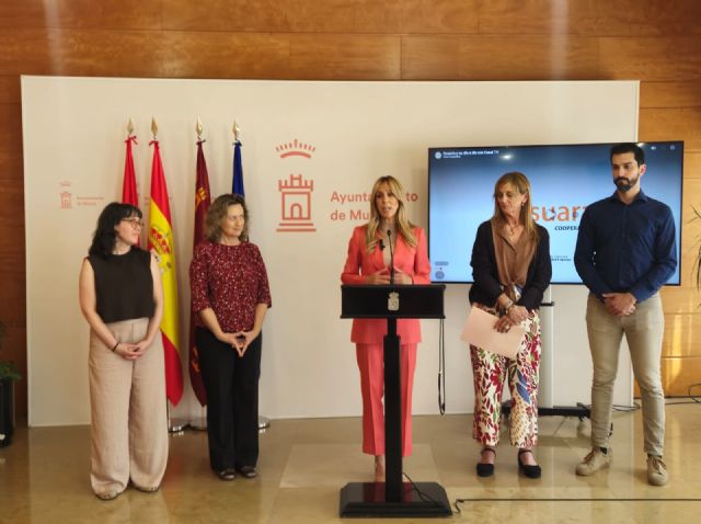 Murcia impulsa un proyecto piloto pionero para combatir la soledad no deseada de las personas mayores desde sus hogares con CASAL TV - 2, Foto 2