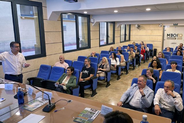 HOYTÚ refuerza la profesionalización del sector con una jornada sobre inspección sanitaria y seguridad alimentaria - 3, Foto 3