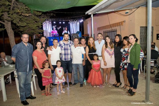 El pregón y música en directo marcaron el comienzo de las fiestas de San Isidro - 1, Foto 1