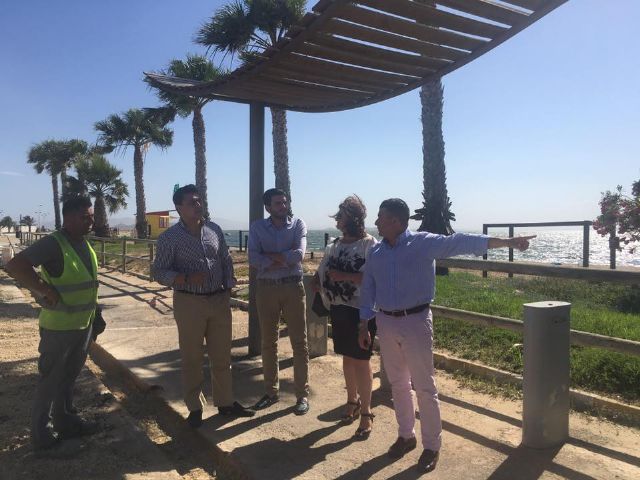 La construcción de una acera desde playa Mistral al pabellón deportivo, en La Manga  mejora la seguridad de los peatones - 2, Foto 2