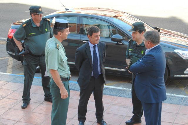 El delegado del Gobierno y el alcalde de Los Alcázares coordinan el dispositivo de seguridad de cara al verano - 3, Foto 3